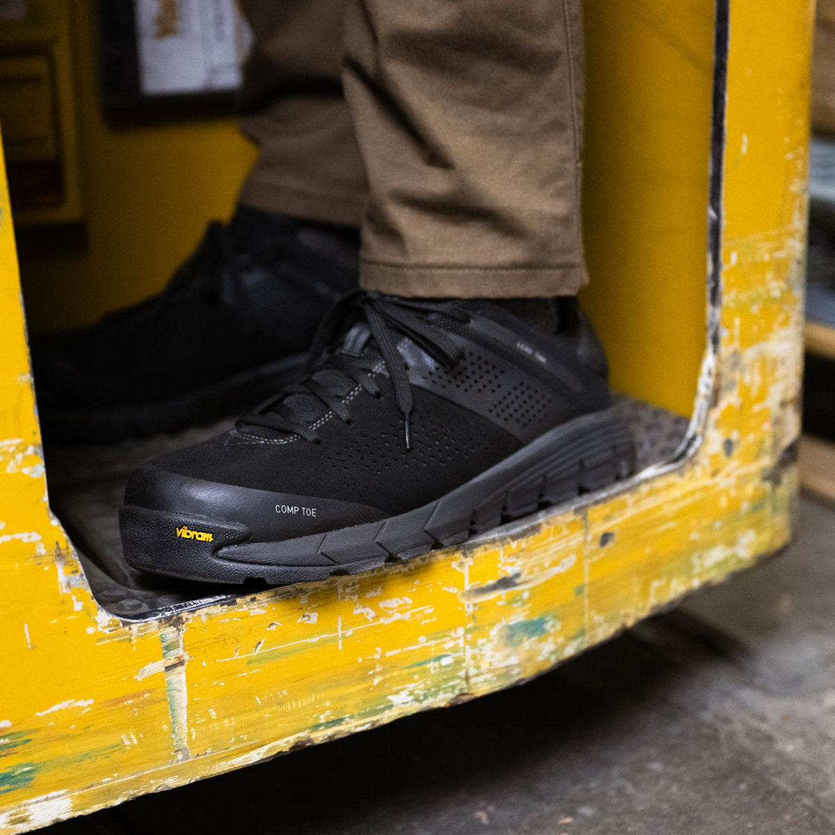 Lead Time Black Composite Toe (NMT)